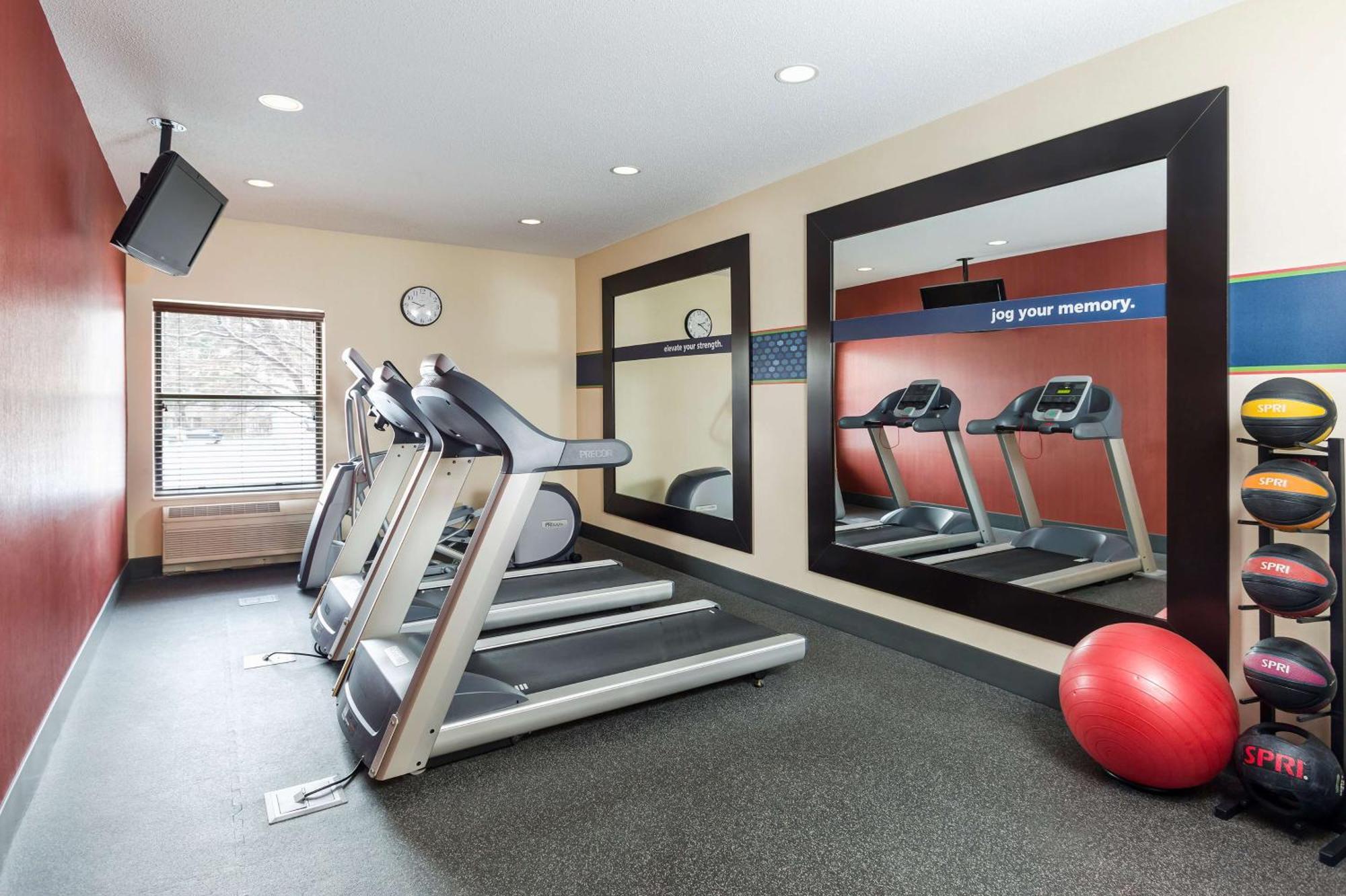 Hampton Inn Minneapolis-Burnsville Bagian luar foto